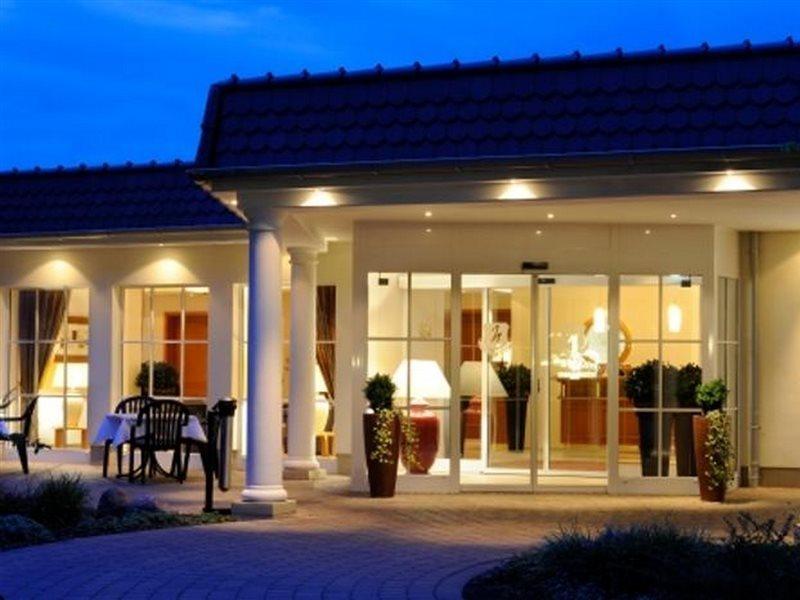Waldhotel Nachtigall Paderborn Exterior photo