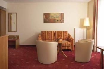 Waldhotel Nachtigall Paderborn Exterior photo